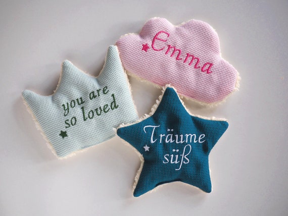 → View on Etsy: Wärmekissen, Dinkelkissen, Baby Wärmekissen, Kinder Wärmekissen, mit Namen, Wolke, Stern, Krone, Kirschkernkissen, bestickt Wärmekissen, Dinkelkissen, Baby Wärmekissen, Kinder Wärmekissen, mit Namen, Wolke, Stern, Krone, Kirschkernkissen, bestickt