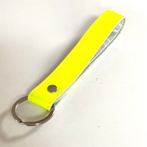 Schlüsselband Neon gelb mit Silber innen, Echtleder 17 cm Schlaufe Schlüssel Handschlaufe