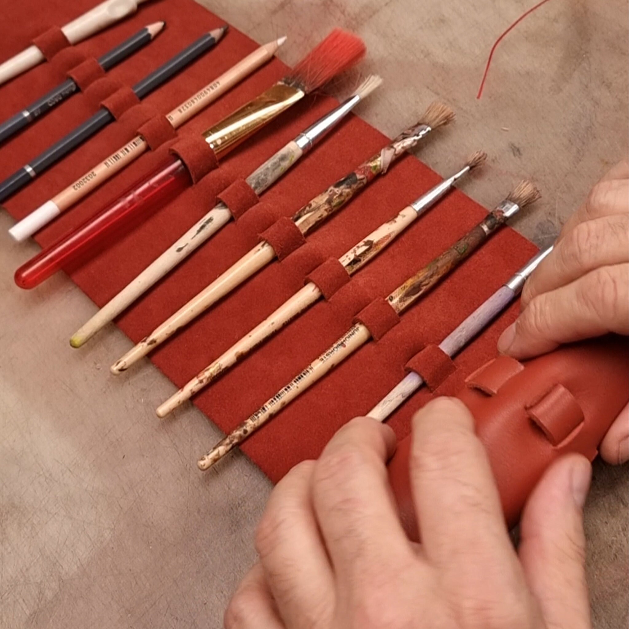 Paintbrush Roll Pattern Paint Brush Roll Pattern, PDF Pattern and Instructional Video by Vasile ...