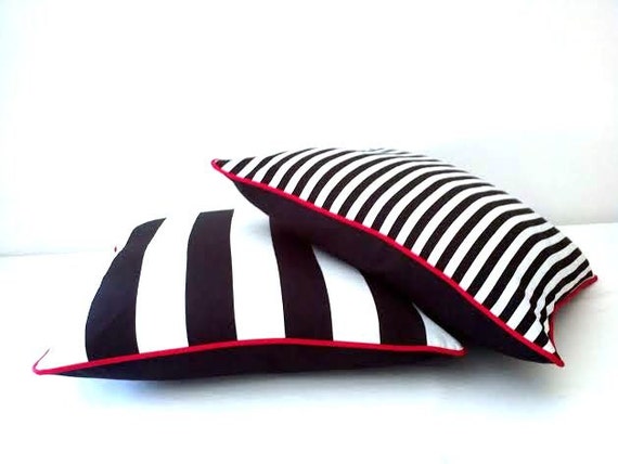 Black and White Striped Throw Pillow Cover, Narrow Black and White Stripes With Black Back, Free Shipping