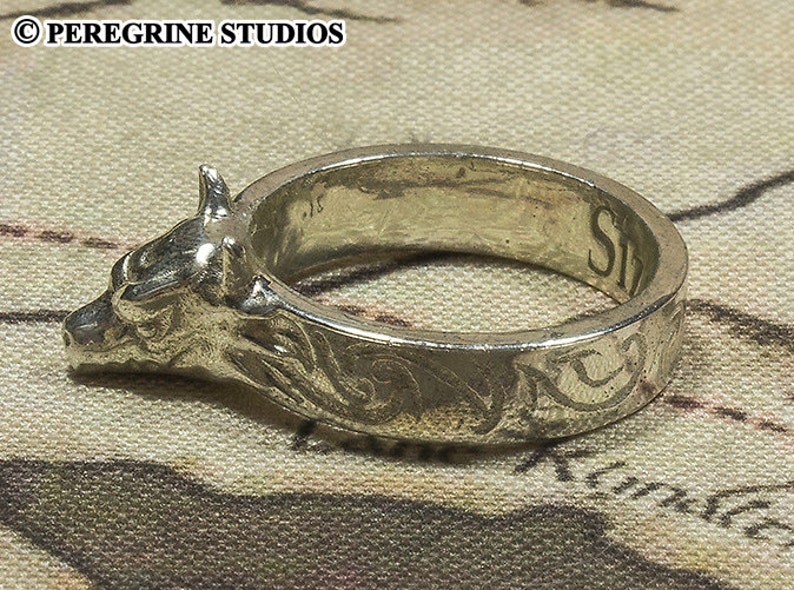 Кольцо Хирсина. Бронзовые кольца с надписью. Бронзовое кольцо волка. Кольцо из бронзы волк.