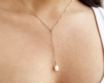 Lariat Pearl Necklace, Freshwater Pearl Y Necklace, Bridal Shower Gift, Gold Lariat Necklace, Bridesmaid Necklace