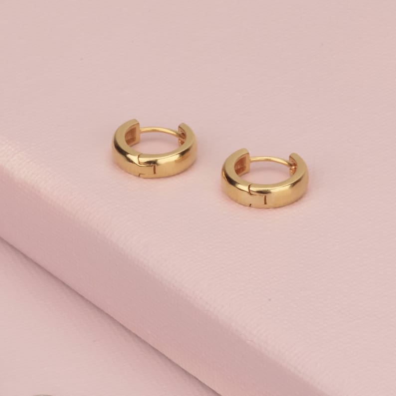 Small 14K Gold Filled Hoop Earrings For Women, Tiny 15mm Huggie Earrings, Leverback Earrings, Modern Gold Hoops, Minimalist Jewelry image 2