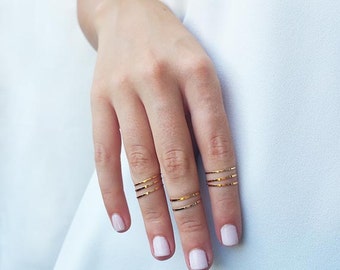 Gold stacking rings - Gold ring, Knuckle rings, Birthday gifts, Set of 8 midi rings, Thin gold shiny bands, Gold accessories, Gold tiny ring