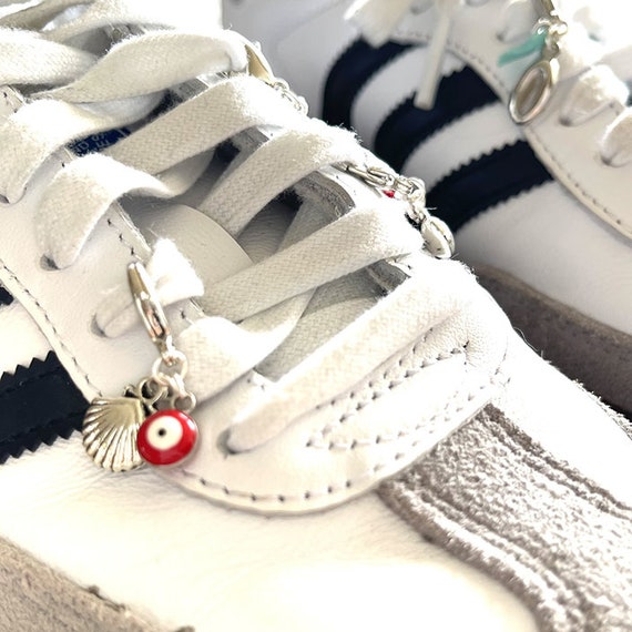 アクセサリーその他 Monday Edition _ SILVER TASSEL SHOELACE CHARMS(SET) Silver Shoe Charms, Shoelace Charms in Silver, Shoe Jewels