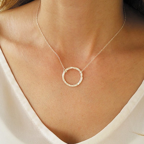 Open Circle Karma Necklace, Silver Circle Necklace, Circle Outline Necklace, Silver Eternity Necklace, Silver Necklace, Jewelry Gift Idea
