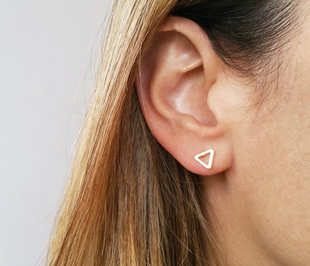 Triangle gold earrings deals