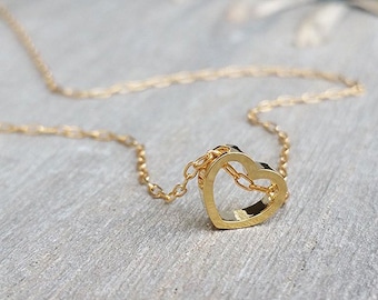 Gold Love Necklace, Heart Necklace, Wife Gift,  Heart Pendant Necklace, Heart Charm, Heart Outline Necklace, Heart Jewelry, Mom Necklace