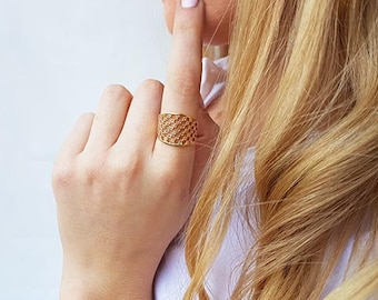 Dainty Design Ring, Unique Rings, Fine Gold Ring, Lace Ring, Adjustable Ring, Statement Ring, Gift Ideas, Rings for Women, Chunky Rings