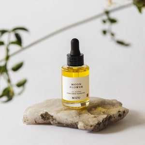 MOONFLOWER Perfumed Hair Oil | Organic, Sustainable Source