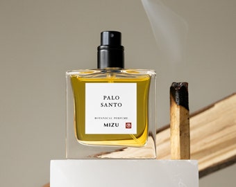 PALO SANTO All-Natural Perfume | 30 ml Botanical Perfume Spray | Sustainable | Unisex Fragrance | Vegan Perfume Sample