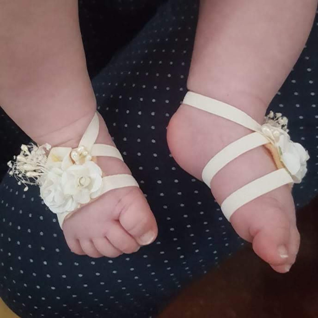 Ribbon sandals for babies best sale