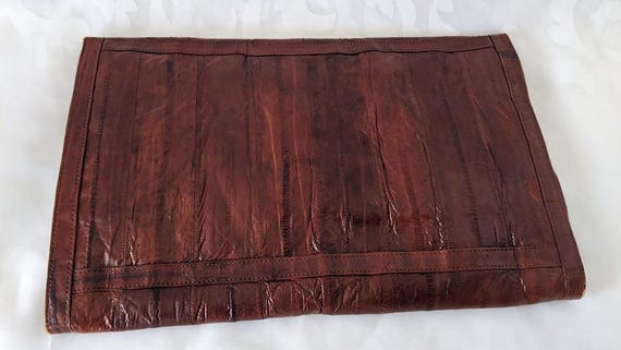Vintage Genuine Eel Skin Clutch Bag.  Tan Eel Skin Leather Clutch. View 3