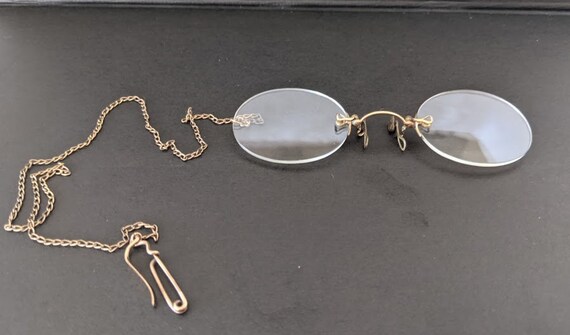 Antique 10K GF Prince-Nez Rimless Oval Spectacles with Gold Chain & Pin.   Edwardian Chain Eyeglasses. Antique Victorian Rimless Spectacles