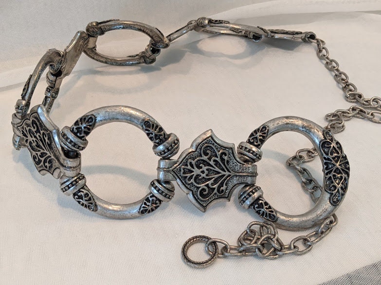 Vintage Large Chico Ornate Metal Link Belt. Large Circle Links and