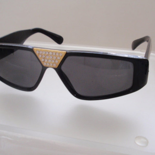 Vintage Black/Bling Sunglasses.  Large Flat Top Plastic Shades. Cool Large Frames.