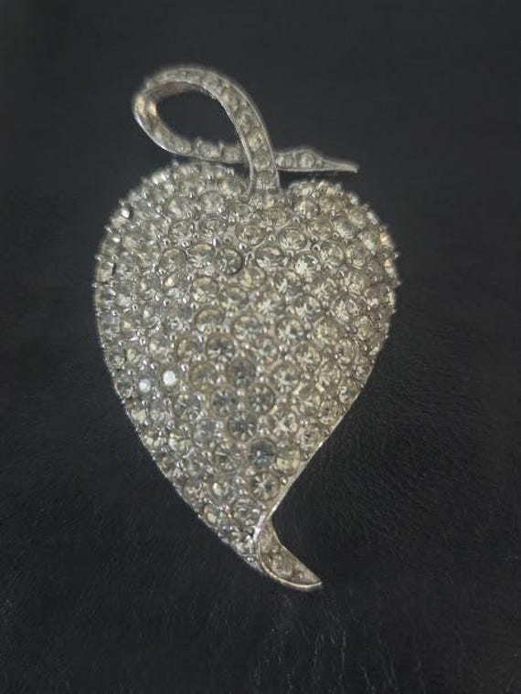 Vintage PeLL Rhinestone Leaf Brooch. Collectible Pell Brooch