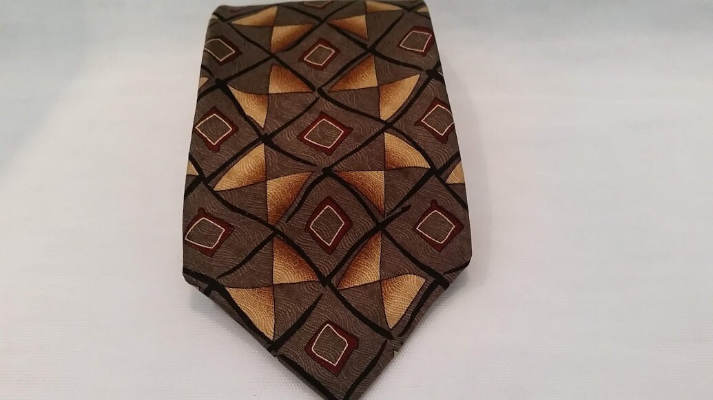 Vintage Ziggurat Silk Neck Tie. Mulberry Neck Wear. Designer Silk Tie.