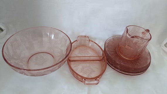 Vintage Nine Pieces Poinsettia Floral Pattern Pink Depression Glassware. 6 Cake Plates, 1 Creamer Pitcher, 1 Divided Condiment Bowl, 1 Bowl