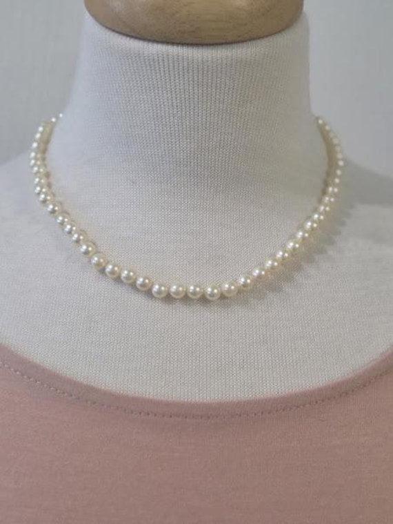 Vintage Freshwater Ivory Pearl Choker/Necklace with 14K Yellow Gold Clasp