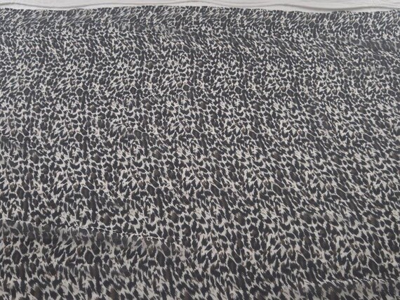 Vintage Women's Leopard Long Rectangular Scarf/Wr… - image 7