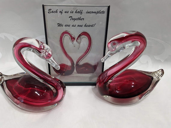 Vintage Rossi Glass Cranberry Cappuccino Heart Swans.  Two Blown Glass Heart Swans / Rossi Glass.  Cranberry Blown Glass Swans.