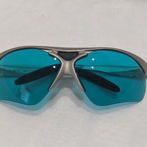 Vintage Bolle Vigilante Sports Bolle Silver Frame Blue