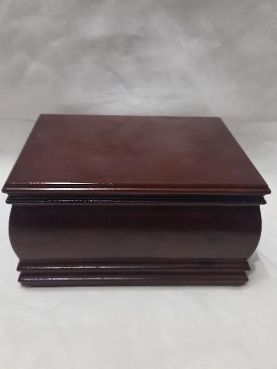 Vintage Mahogany Wood Jewelry Box.