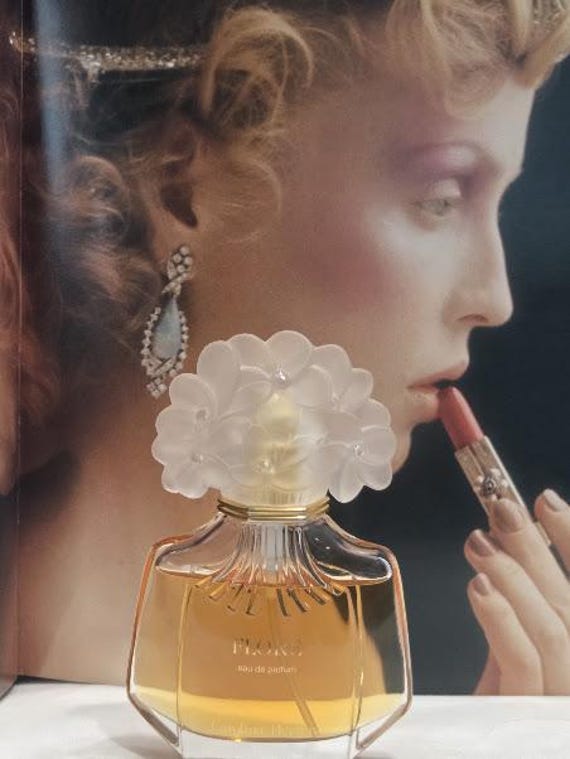 Carolina Herrera Flore Eau De Parfum. 1.7 Fl oz 82% Vol by Antonio Buig Spain