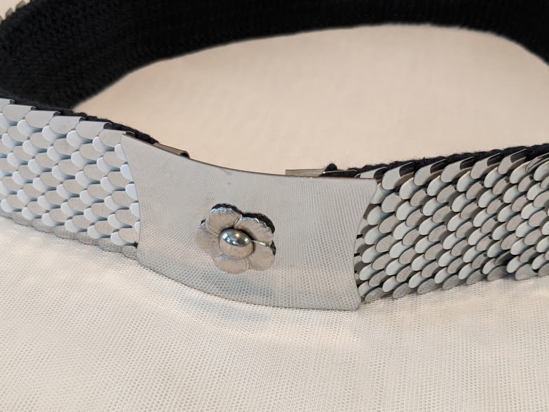 Vintage Fish Scale Stretch Belt. Large Silver Fish Scale Buckle Belt. Large Strech Silver Front