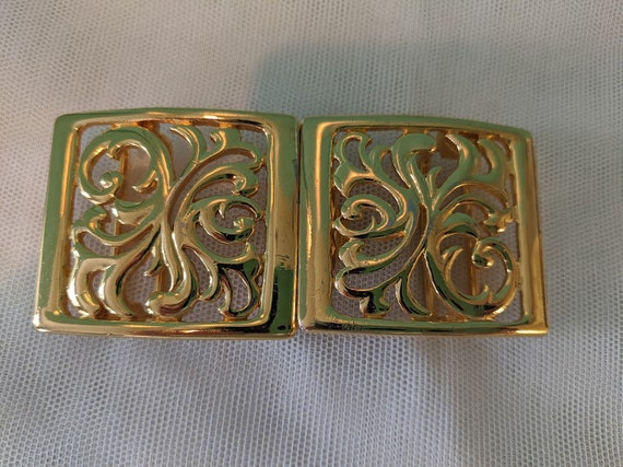 Vintage Ornate Gold Tone Square Shape Belt Buckle. Vintage DP Belt Buckle. Square Ornate Swirl Belt Buckle.