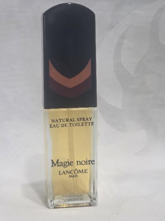 Vintage Lancome Magie Noire EDT 0.37 oz 11ML Lancome Paris Purse Spray Eau De Toillete