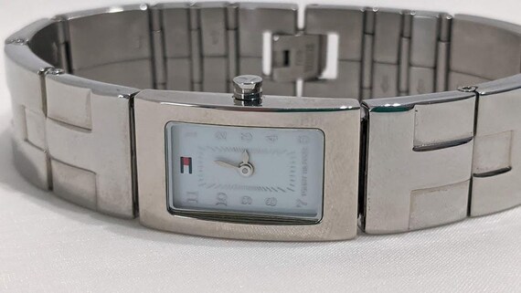 Tommy Hilfiger Women's Rectangular Wristwatch.  W… - image 2