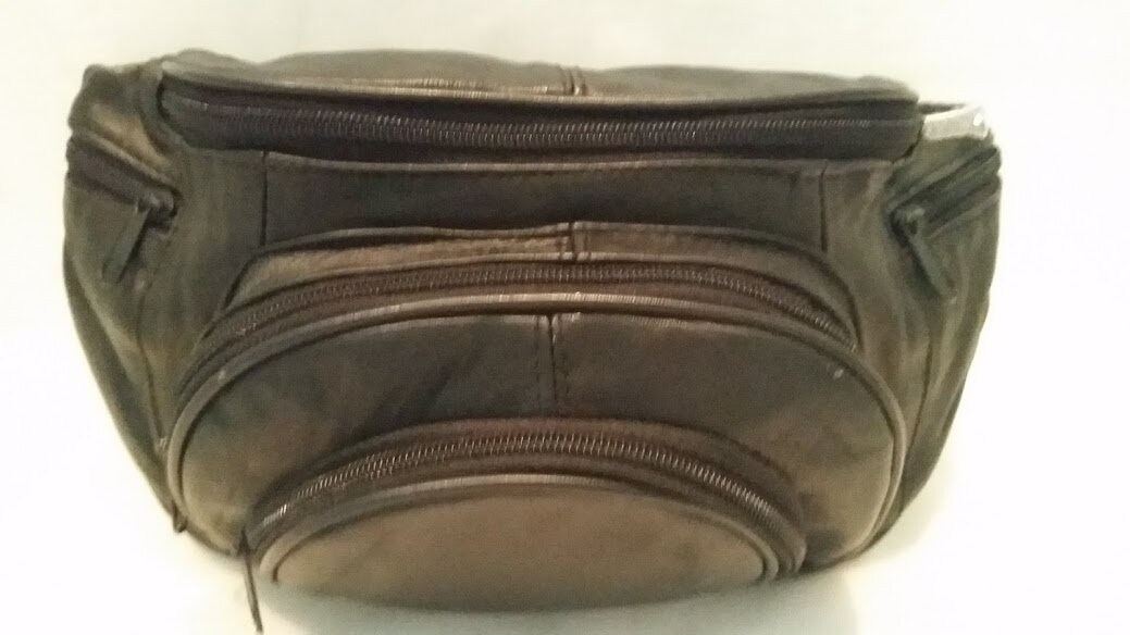 Vintage Mid Size Leather Fanny Pack. Black Leather Belt Bag. Leather