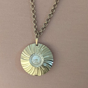 Vintage Orvin 17 Jewel Wind Up Pendant Watch. Gold Tone Mechanical Pendant Watch Necklace. Vintage Pendant Necklace Watch