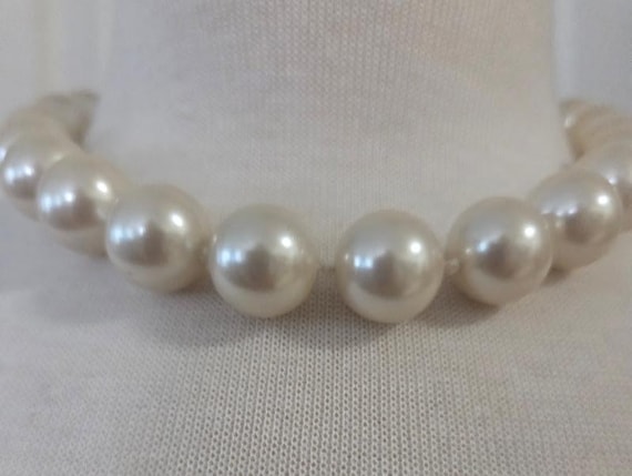 LRL Chunky Glass Pearl Choker. Lauren by Lauren Statement Piece Pearl Choker/Necklace.