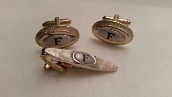 Vintage Shields Cuff Links and Tie Clip Set. Gold… - image 2