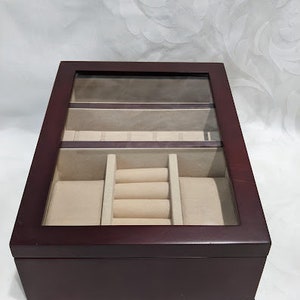 Ralph Lauren Chaps Cherry Wood Jewelry Box. Heavy Wood Jewelry Box for Watches, Rings, Cuff Links And More.