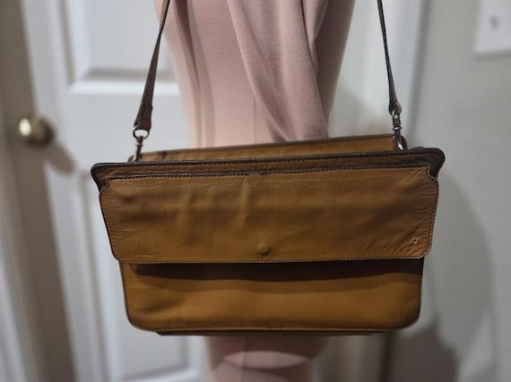 Vintage Tan Cowhide Leather Women's Satchel.  Genuine Leather Women's Portfolio Bag