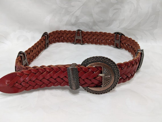 Vintage Canterbury Weaved Leather Belt. Brown/Red Leather Weaved Belt With Round and Hearts Gunmetal Silver Tone. Medium Woven Leather Belt.