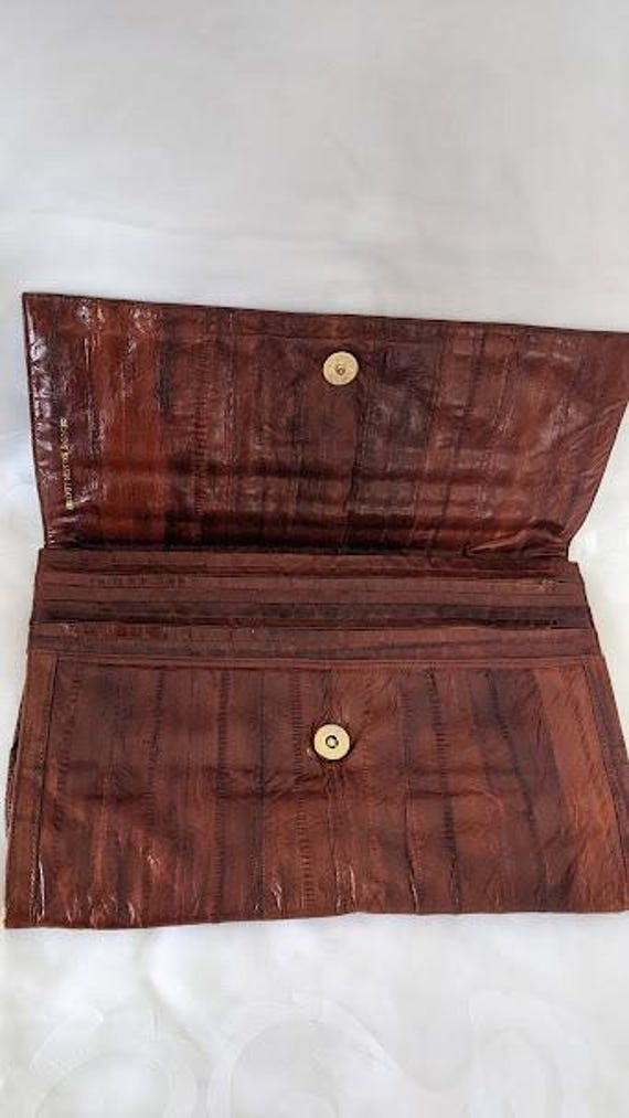 Vintage Genuine Eel Skin Clutch Bag.  Tan Eel Skin Leather Clutch. View 5