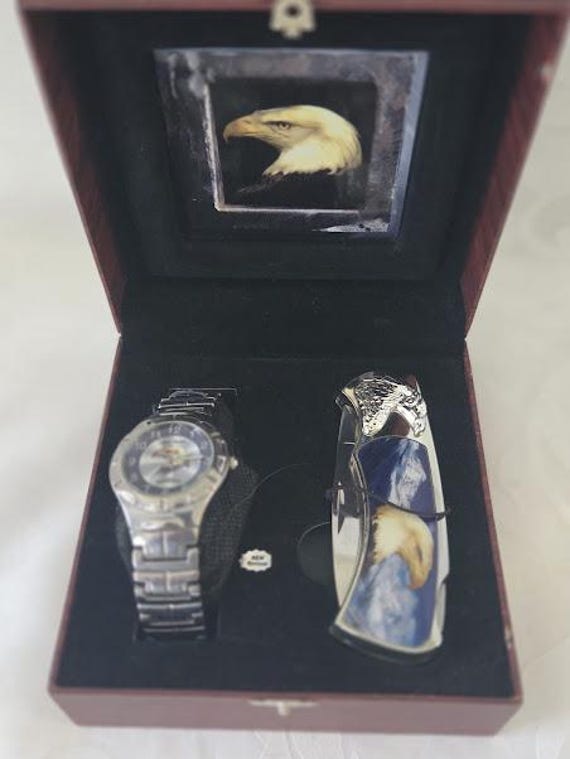 Paul Jardin Collectible Gift Set Featuring Mans Watch and Pocket Knife. Eagle Motif