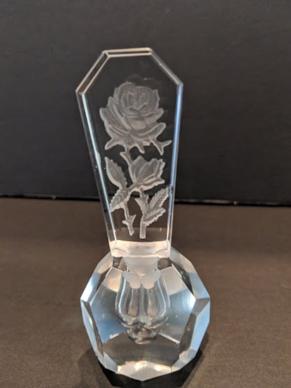 Vintage I Rioe Faceted Crystal Perfume Bottle. Intaglio Rose Top Crystal Perfume Bottle. I Rice Hand Cut Perfume Bottle With Etched Rose Top