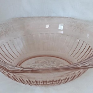Vintage Ancho Hocking Mayfair Open Rose Pink Depression Round Serving Bowl.