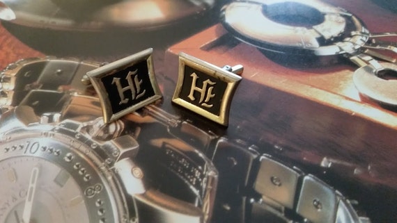 Antique Gold tone and Black Cuff Links. Initial H Cuff Links. Vintage Gold Tone Cuff Links. Collectible Vintage Antique Cuff Links