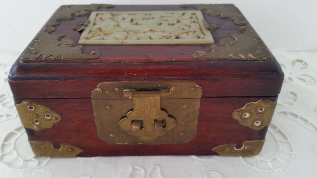 Antique chinese wooden jewelry box new arrivals