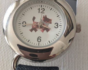 Vintage Les Chipies Watch With Extra Wrist Bands. Gift packaged Vintage Chipies Scottish Terrier Novelty Wrist Watch.Original French design