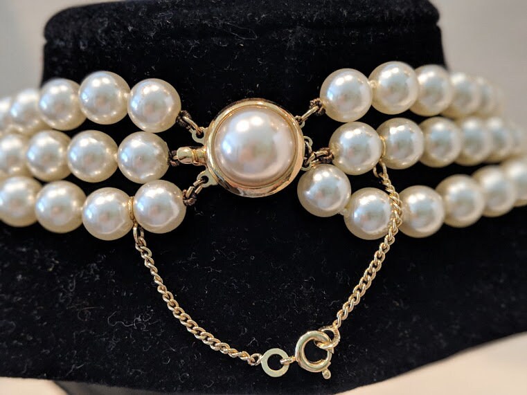 Vintage Mallorca Three Strand Pearl Choker Necklace. Majorica Pearl Necklace From Spain
