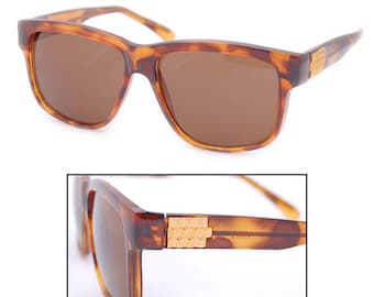 Vintage Super Fly Sunglasses/ Tortoise. Large Plastic Vintage Sunnies. Tortoise Shell Large Frame Sunglasses. Large Cool Sunnies.
