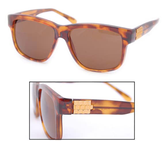 Vintage Super Fly Sunglasses/ Tortoise. Large Plastic Vintage Sunnies. Tortoise Shell Large Frame Sunglasses. Large Cool Sunnies.